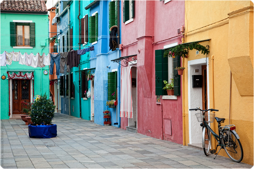 .trip || Day one: Burano and Venice.