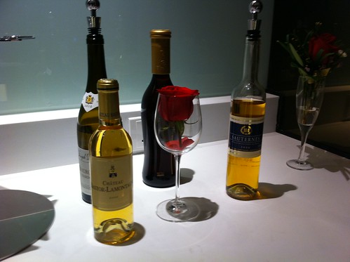 Wines in the Guangzhou lounge
