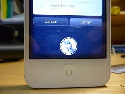 Siri on iPhone 4S