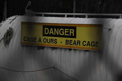 Cage for bilingual bears