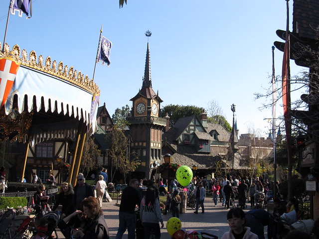 Fantasyland, Disneyland, Anaheim, California (5) | Flickr - Photo Sharing!