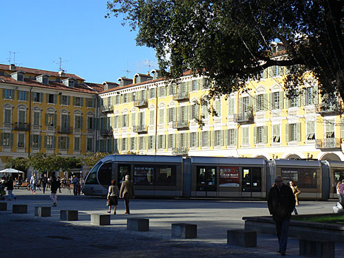 Le Tram, Place Garibaldi, NIce.jpg