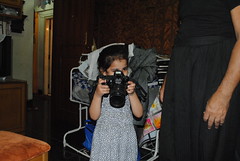 Marziya Shakir Worlds Youngest Street Photographer 4 Year Old by firoze shakir photographerno1