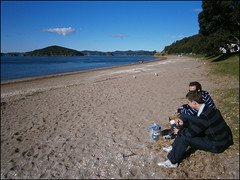 (one of the) last beer in New Zealand on Paihia Beach