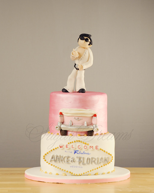Las Vegas Wedding small wedding cake with sugarpaste decorations