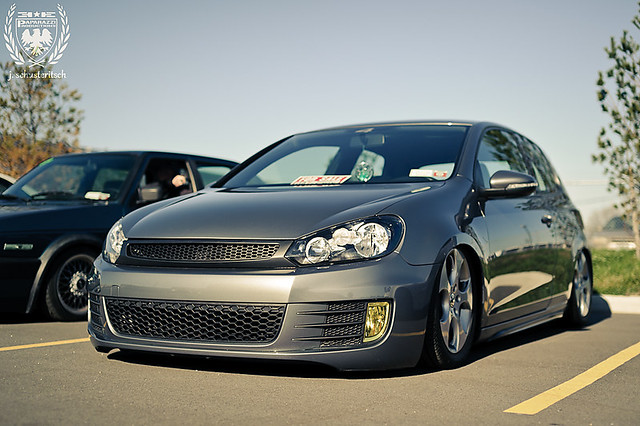 Stan's beautiful bagged mk6 GTI sitting pretty in winter mode even with