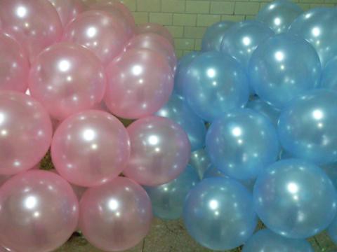 空飄氣球，珍珠粉紅，珍珠粉藍，雙色100顆 by 豆豆氣球材料屋 http://www.dod.com.tw