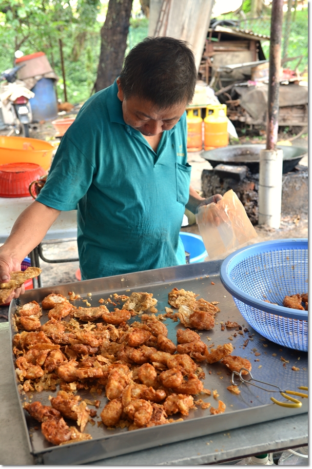 Old Man Selling Fried Yong Tau Foo