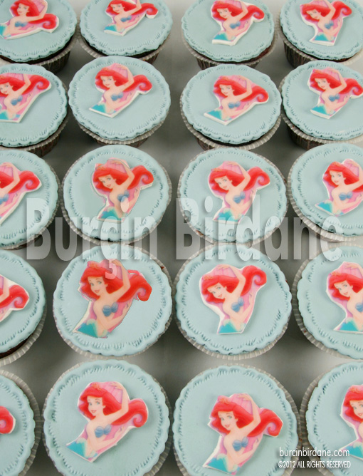 Ariel Cupcake