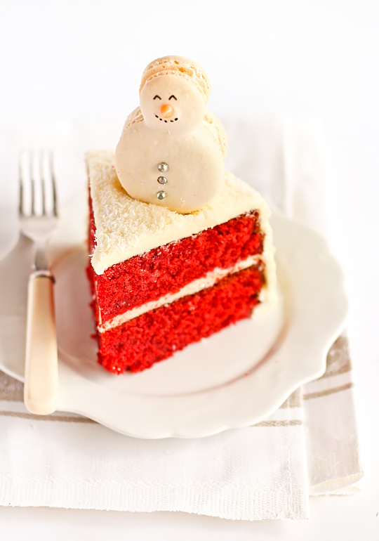 red_velvet_snow_cake
