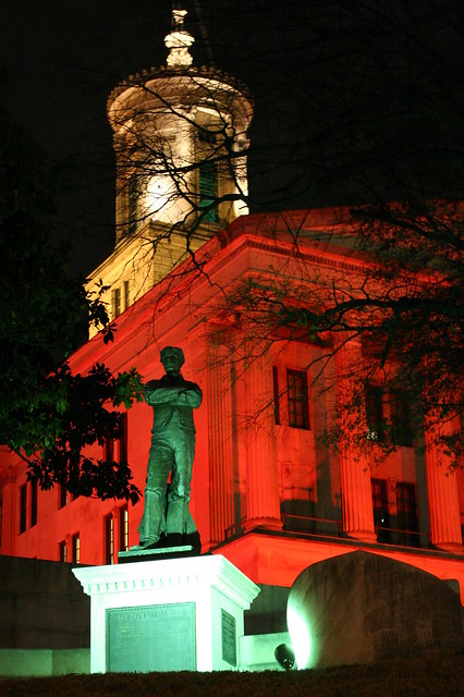 2011 Tennessee State Capitol Christmas with Sam Davis Statue