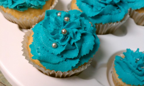 Tiffany Blue Cupcakes a photo by trlb2010 on Flickr