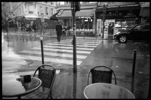 homme traversant la rue n ° 2 from 'In a cinematic mood' by Lara K Studio - Lara Kantardjian