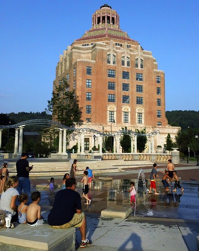 pool and City Hall, Asheville, NC (c2012, FK Benfield)
