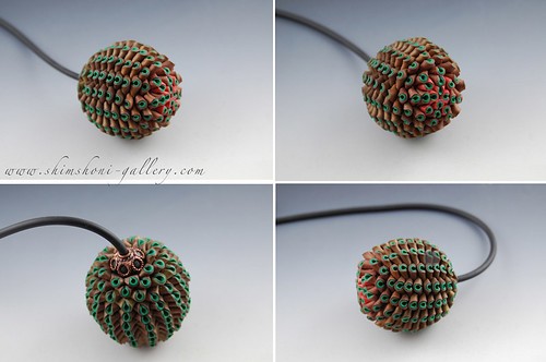 Изделия - Много разных ягодок Round Cone pendant
