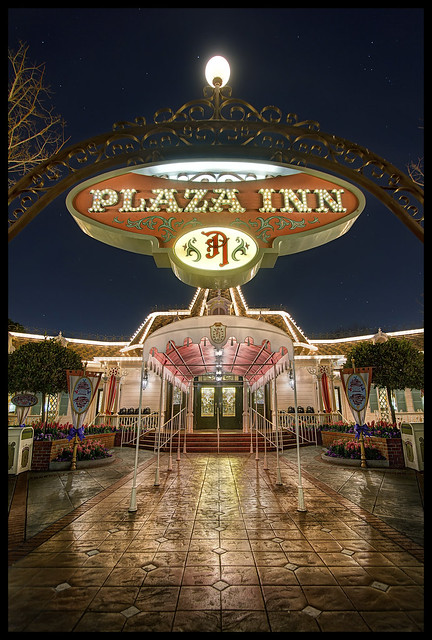 Plaza Inn - Disneyland | Flickr - Photo Sharing!