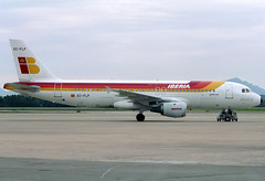 Iberia A320-211 EC-FLP GRO 16/04/1994
