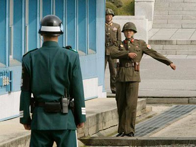 Pos kawalan sempadan antara Korea Utara dan Korea Selatan