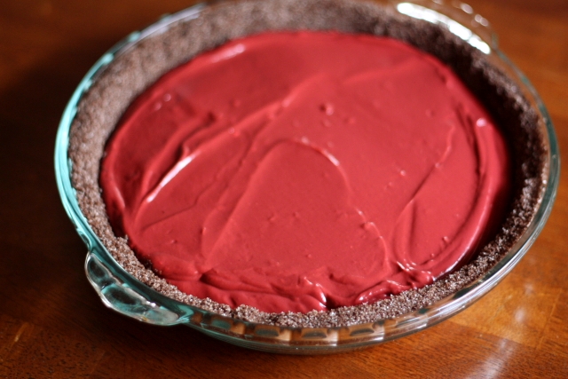 Red Velvet Pudding Pie