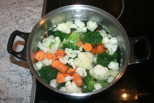 13 - Gemüse kochen
