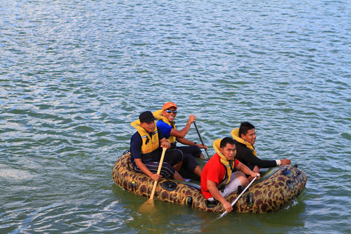 Rubber Boat Category by wanhashim