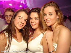 Sensation Belgium 2007 @ sportpaleis - antwerpen - belgium : girls trio & groups - © cyberfactory