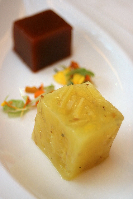 Water Chestnut Cake with Osmanthus (front); Red Dates Cake with Coconut Milk (back)