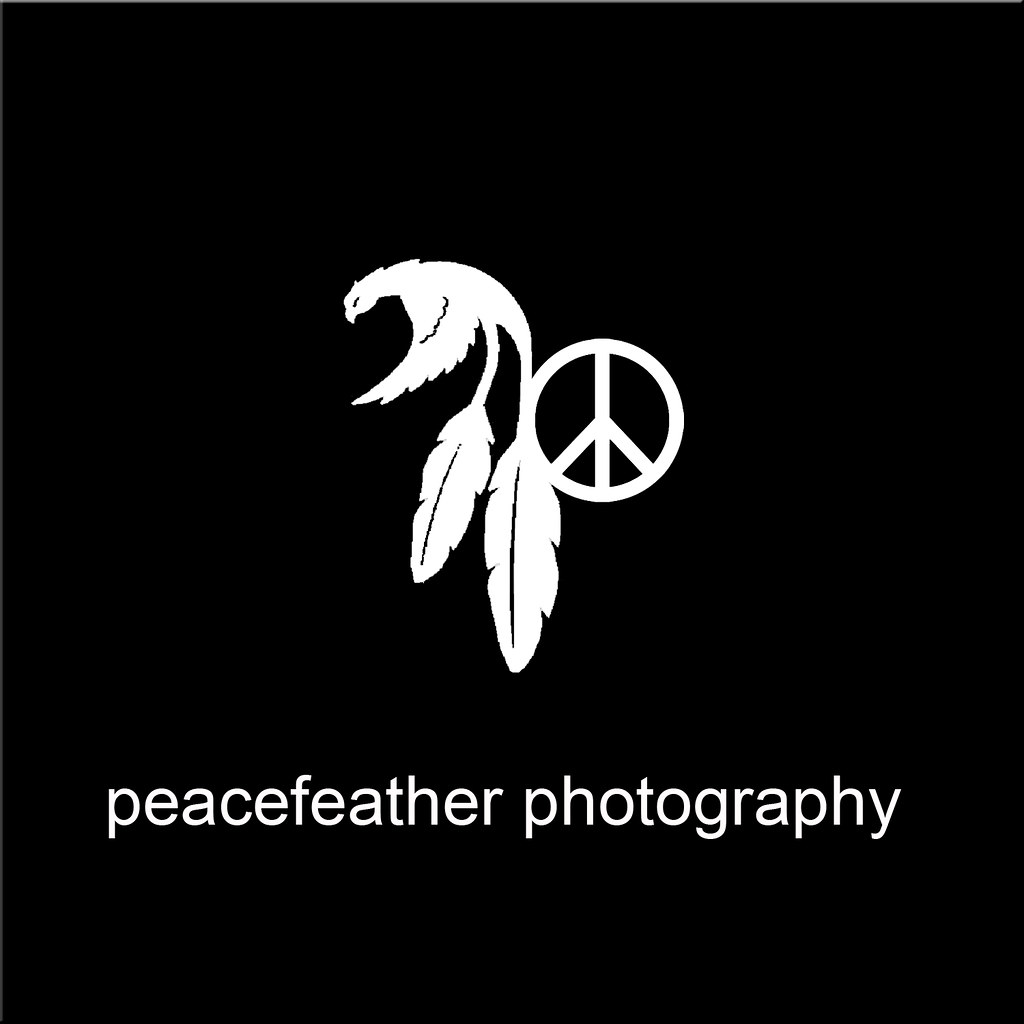 Peace Feather black