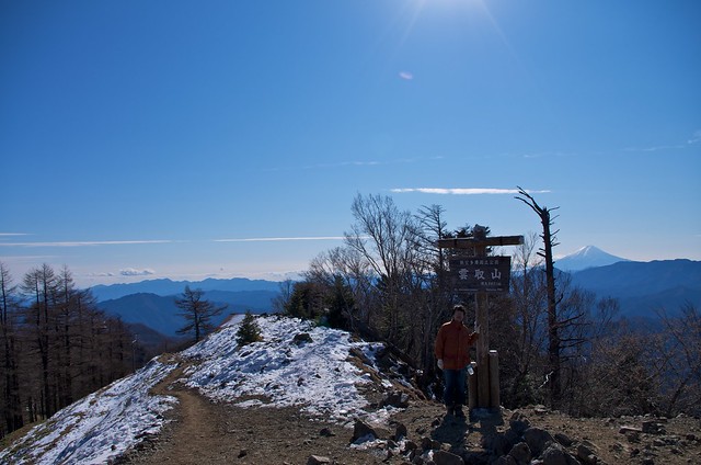 雲取山の山頂にて 2012新年登山