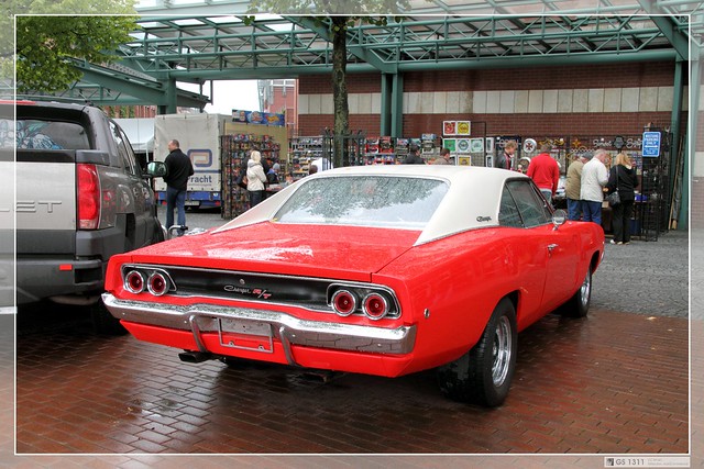 1968 Dodge Charger RT 03 The Dodge Charger was a midsize automobile 