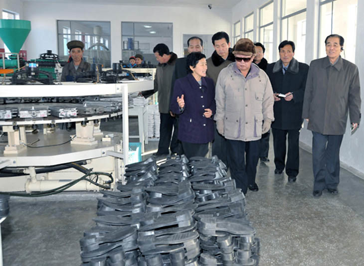 Инспекционный маршрут Полководца Ким Чен Ира по ряду объектов провинции Южный Хамгён 