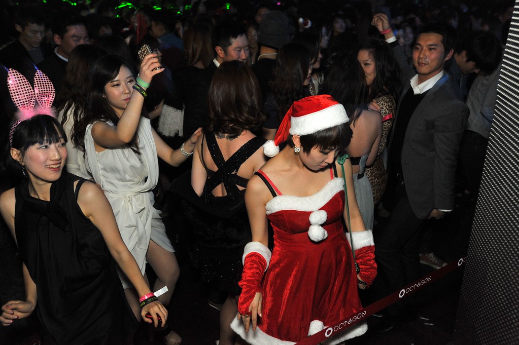 Christmas 2011 Party feat. D'JAMENCY @Club Octagon
