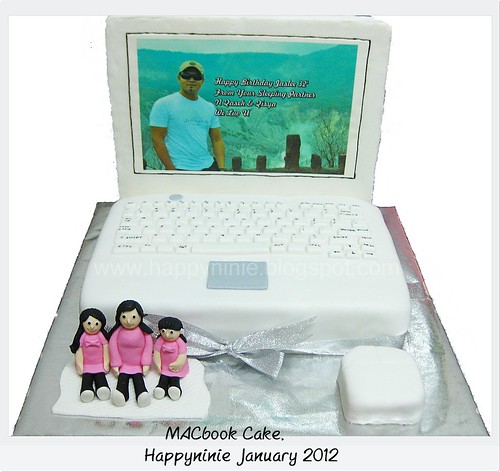 macbook cake