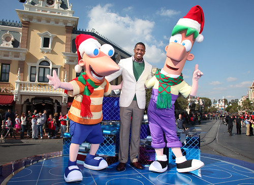 Nick Cannon Returns to Disneyland for 2011 Disney Parks Christmas Day Parade Airing December 25 on ABC