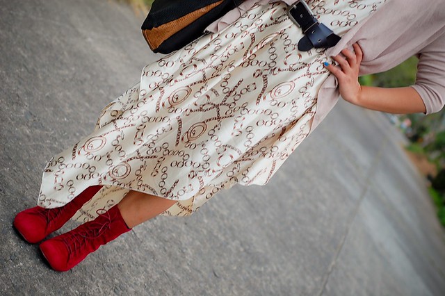 red boxing boots, denise katipunera, pinay fashion blogger, fashion on a budget, mommy style