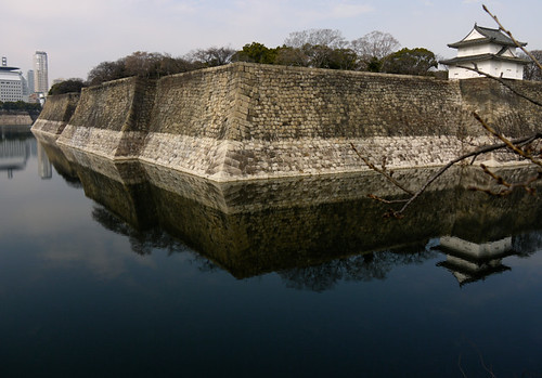 Stone Wall of Osaka Castle by hyossie