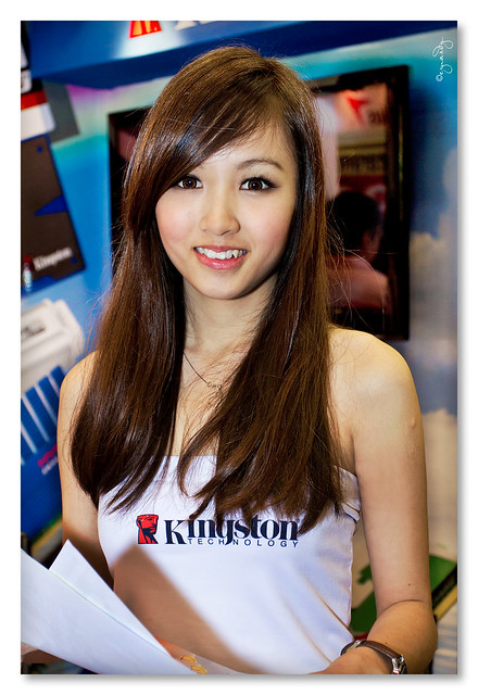 KLCC PC Fair 2011 - Kingston Girl