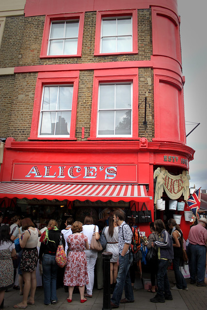 alice's, london