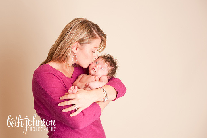 newborn with mama photographer studio photography tallahassee