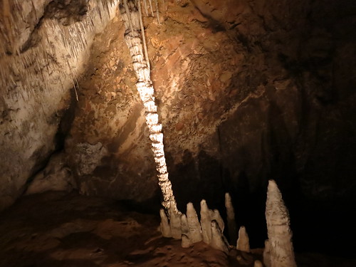 Marakoopa Cave