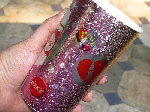 2012 violet 600 ml cups Summer-Music Coca-Cola promo Rio de Janeiro - det by roitberg