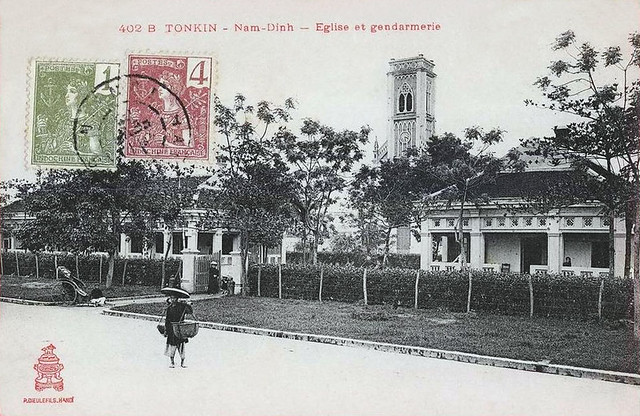 TONKIN - NAM-DINH - Eglise et Gendarmerie
