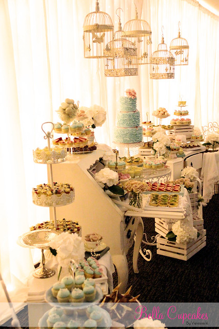 Vintage Chic I had the great honor of styling this dessert table for some 