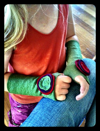Zoe's wrist warmers...