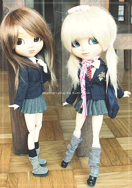 Both are Pullip Nina Both weat their stock outfits