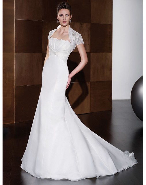 Designer Ballgown Wedding Dresses 2012 With effortless grace and timeless 