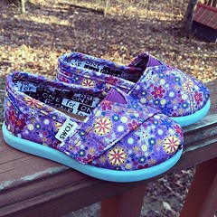 Brynn's new tiny Toms. Holy adorable.