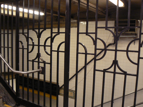 grilles de métro.jpg