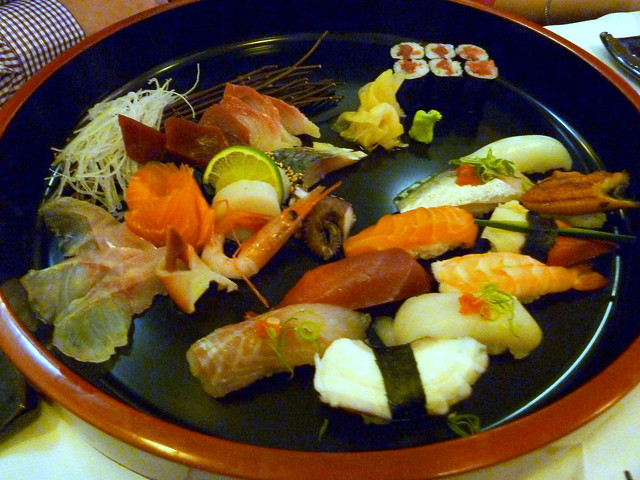 Sushi and Sashimi Moriawase