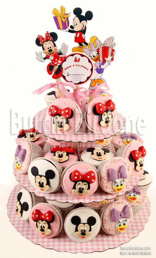 Minnie Cupcake Stand